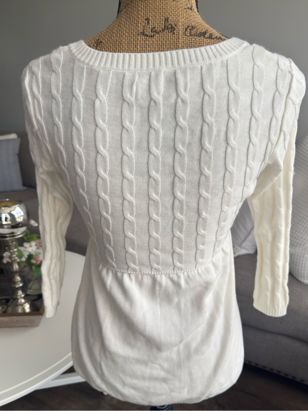 Hollister White Cable-Knit Tie-Waist Sweater - Picture 7 of 10